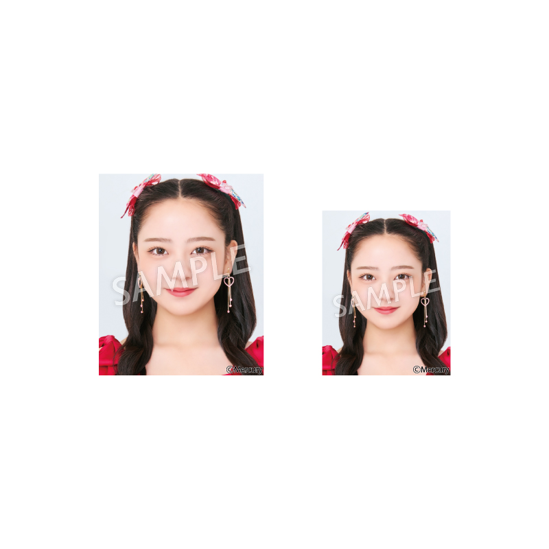 証明写真風ステッカー<br />大内 梨果