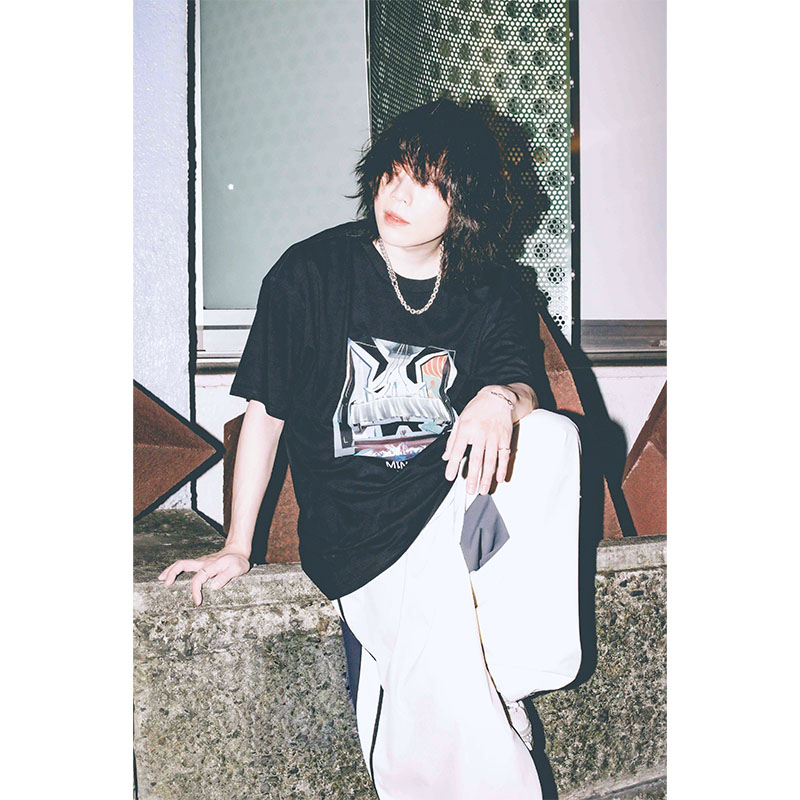 須田景凪 ビッグTシャツ2024winter ポロシャツ Corridor ビッグTシャツ - 須田景凪 Official Goods Store