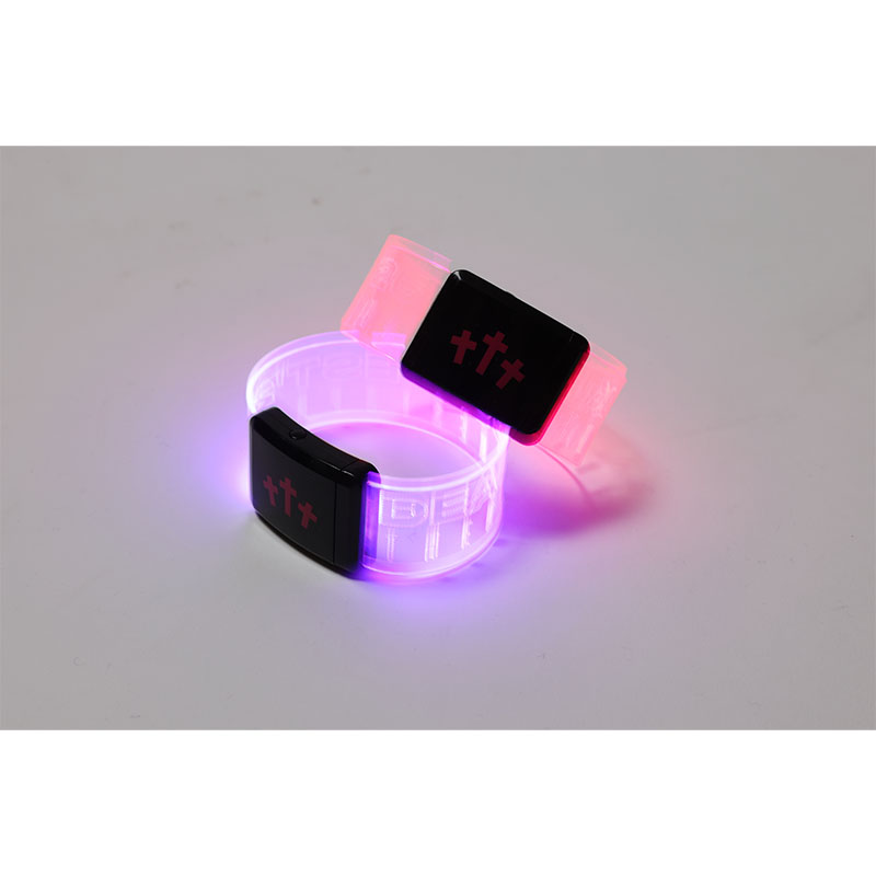 SiM OFFICIAL GOODS STORE