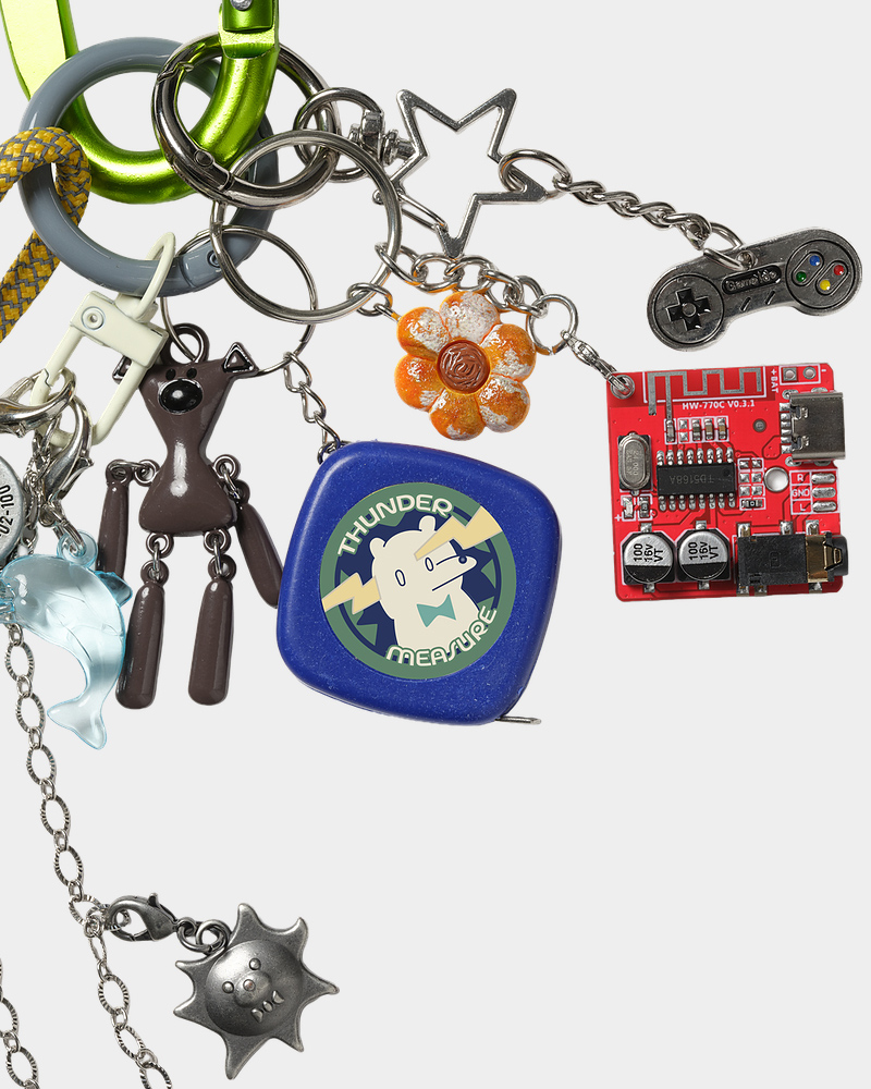 Chaos Motif Carabiner Keychain A (DENRAI GURI) - ZUTOMAYO MART